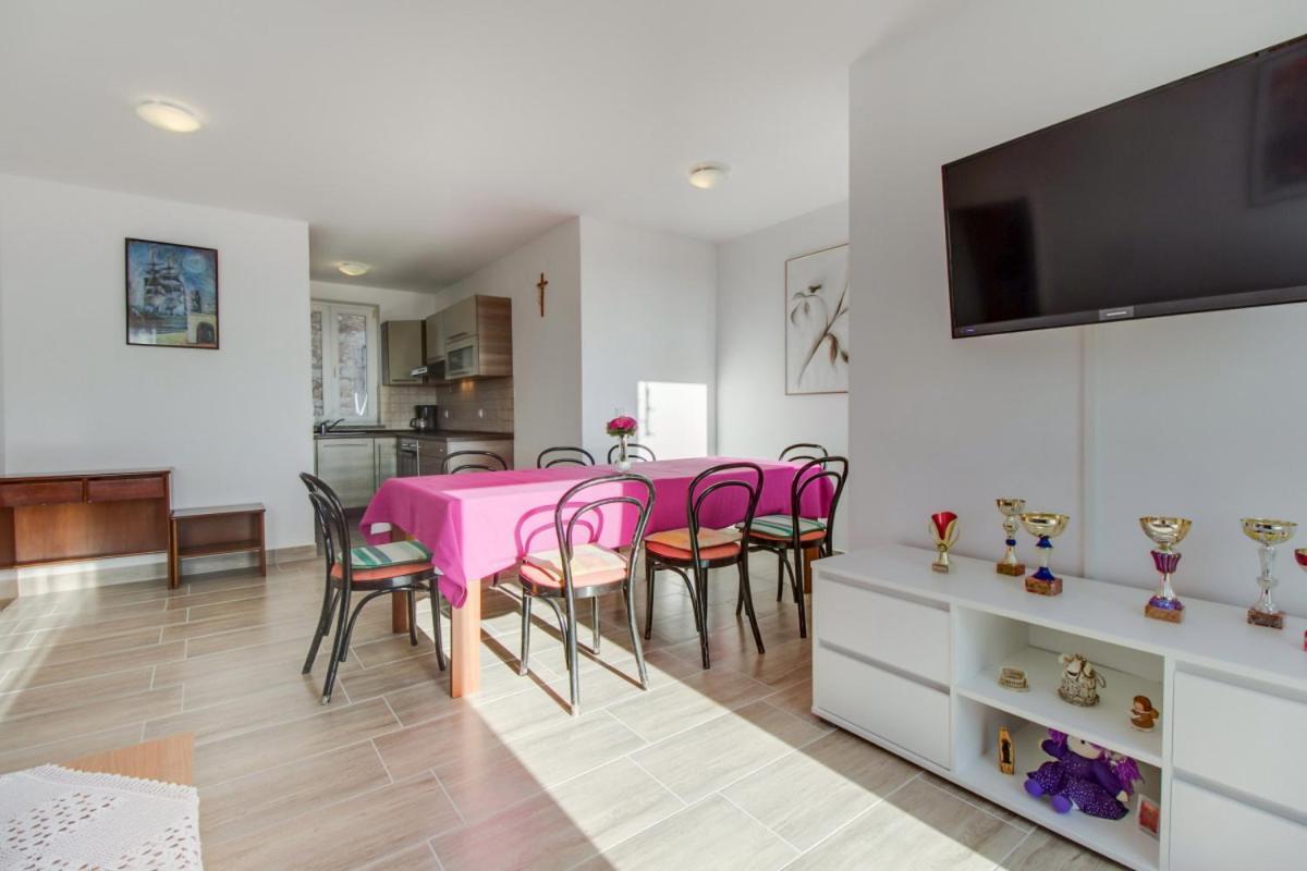Apartment Mikic Čunski Extérieur photo